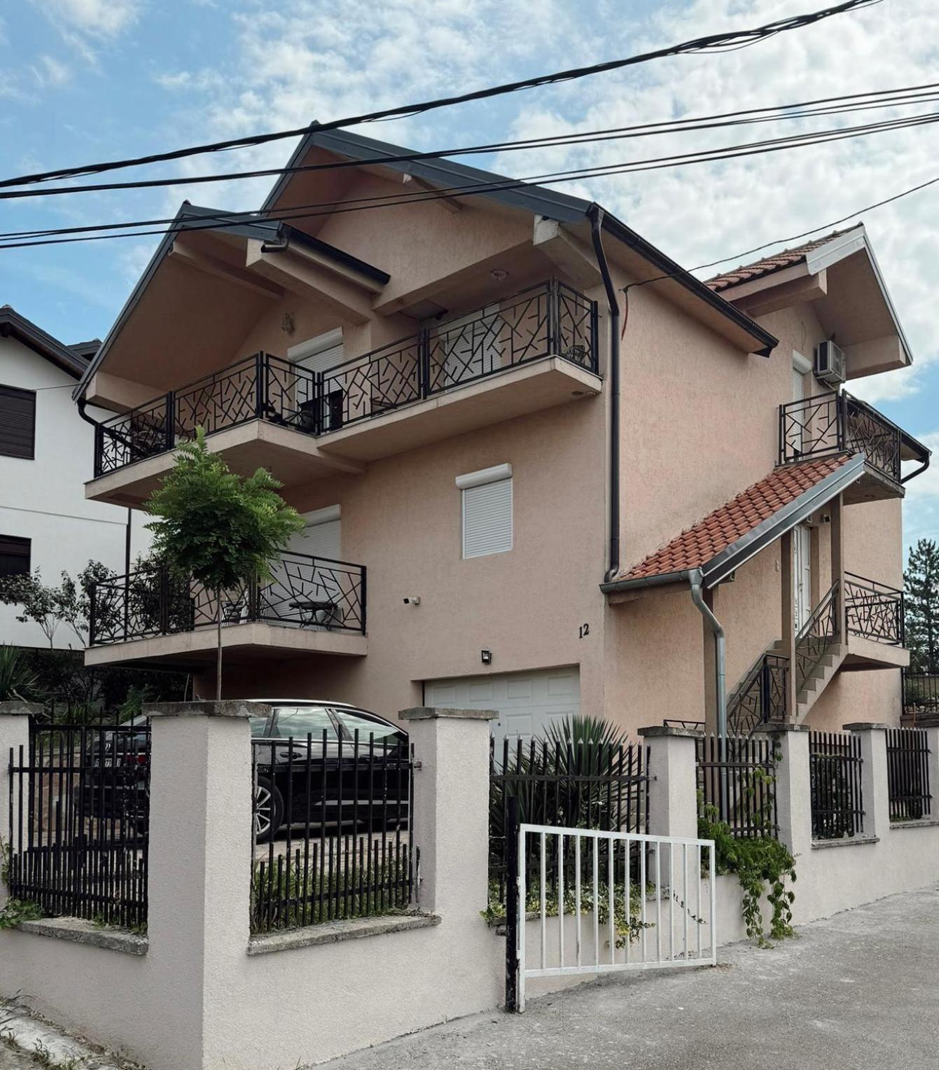 Cozy Family House *